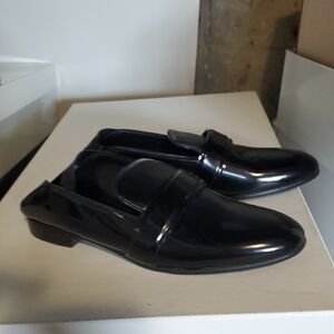 Nib $525 Women's Backless Patent Black Loafers